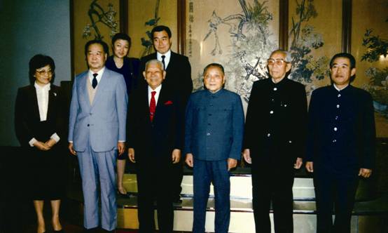 Deng Xiaoping and Wang Zhen meeting with Chairman of the Japan Ship Machinery Development Association Ryoichi Sasakawa