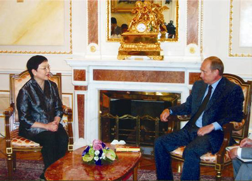 Vice Chairman Deng Rong of the CAIFC meeting with Russian President Vladimir Putin in the Kremlin